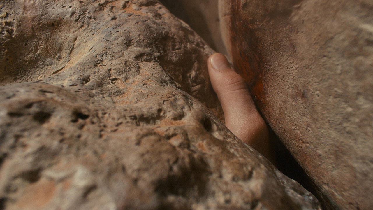 127 Hours, still 6