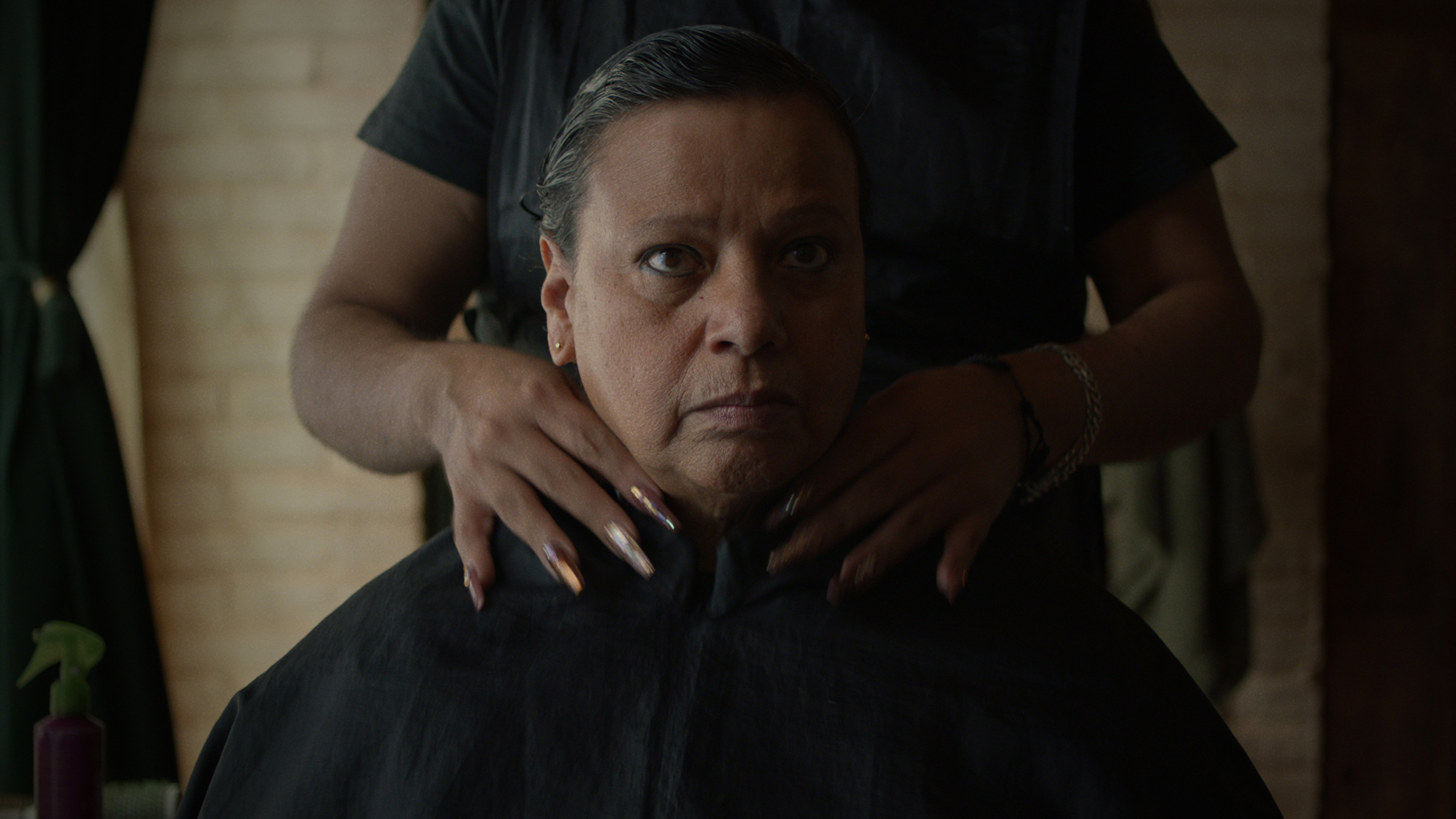 Dos estaciones, still 3