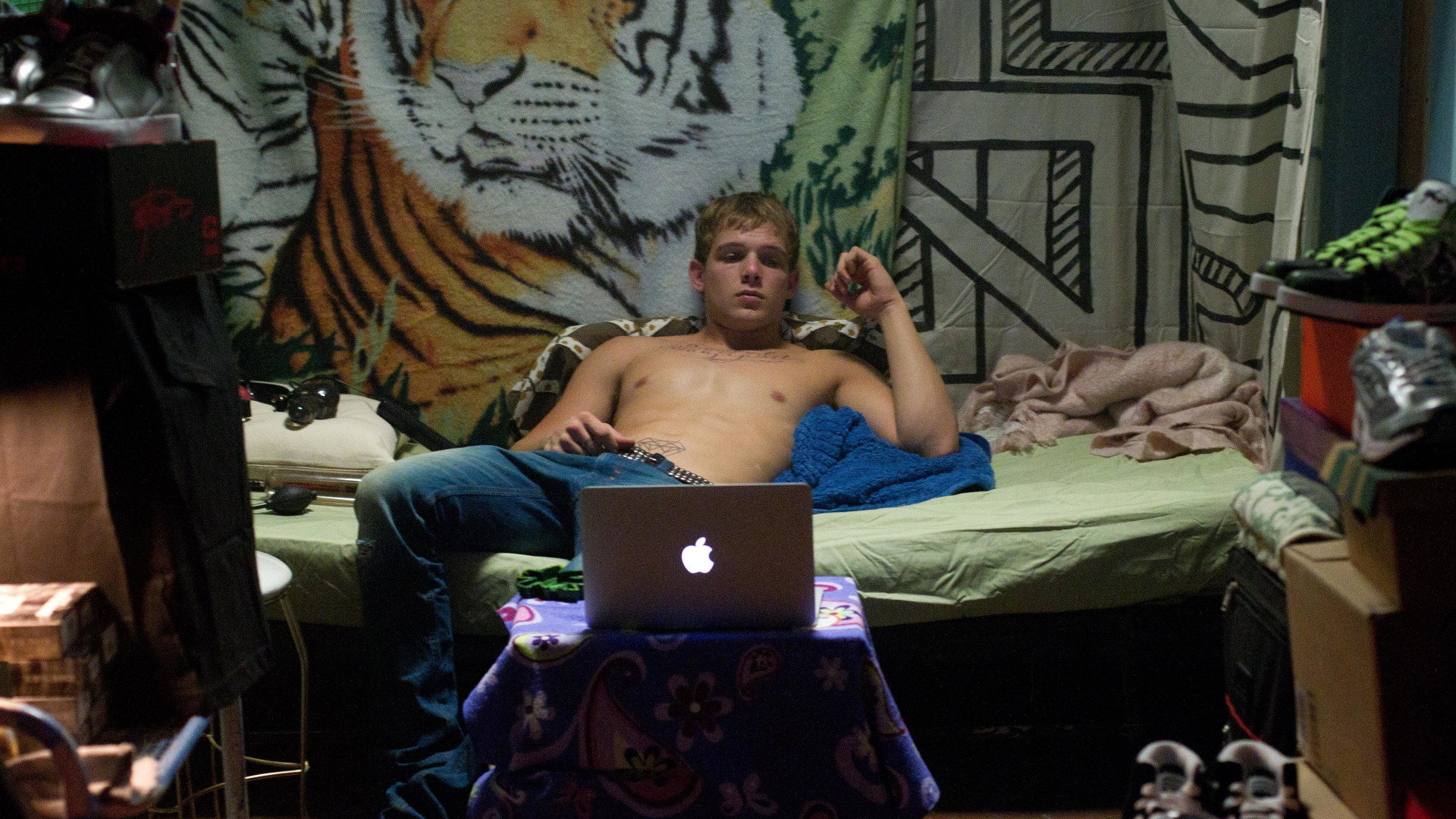 Disconnect, still 4