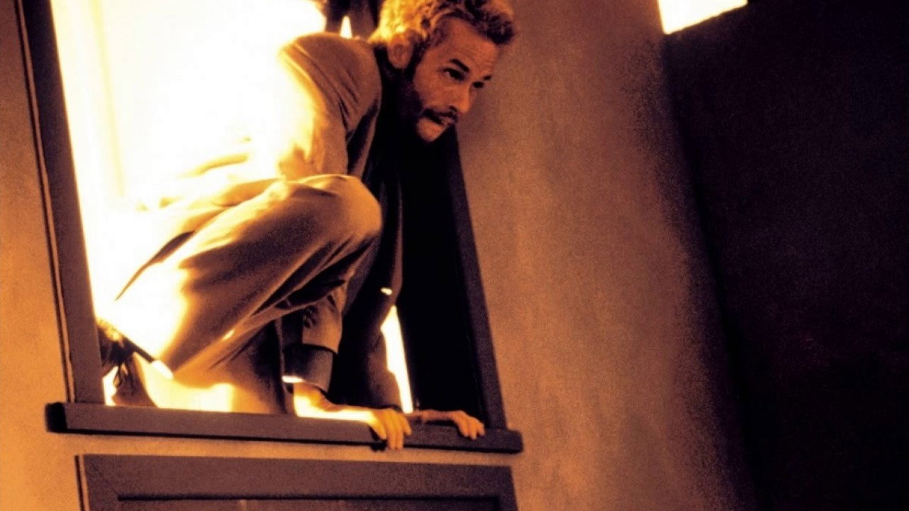 Memento, still 4