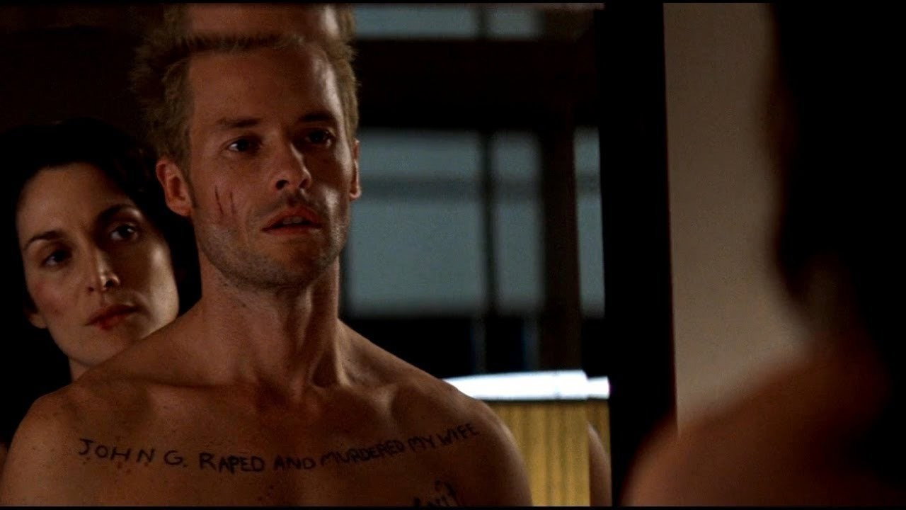 Memento, still 5