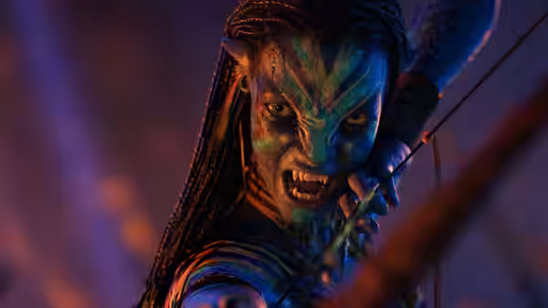 Fierce Na'vi with braided hair aiming a bow in close-up