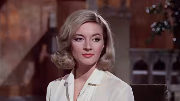 Tatiana Romanova (Daniela Bianchi) in a white blouse with styled blonde hair