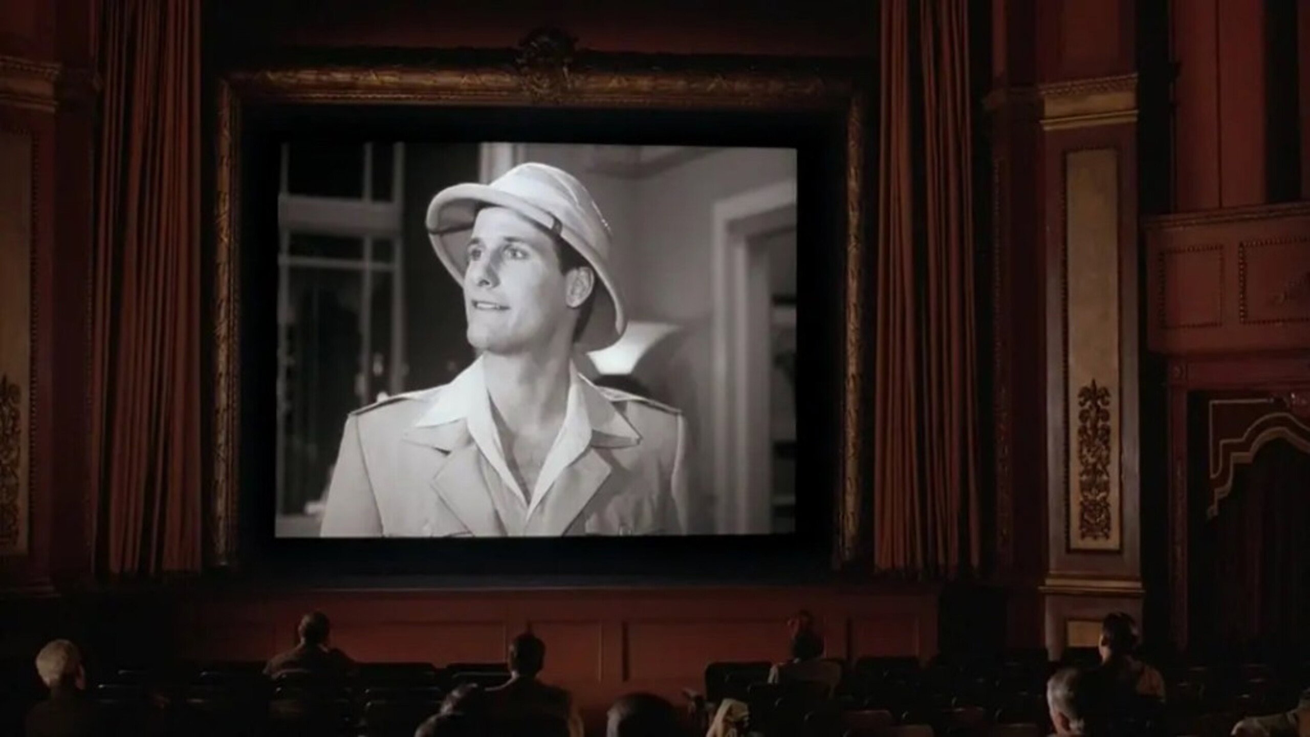 The Purple Rose of Cairo, still 5