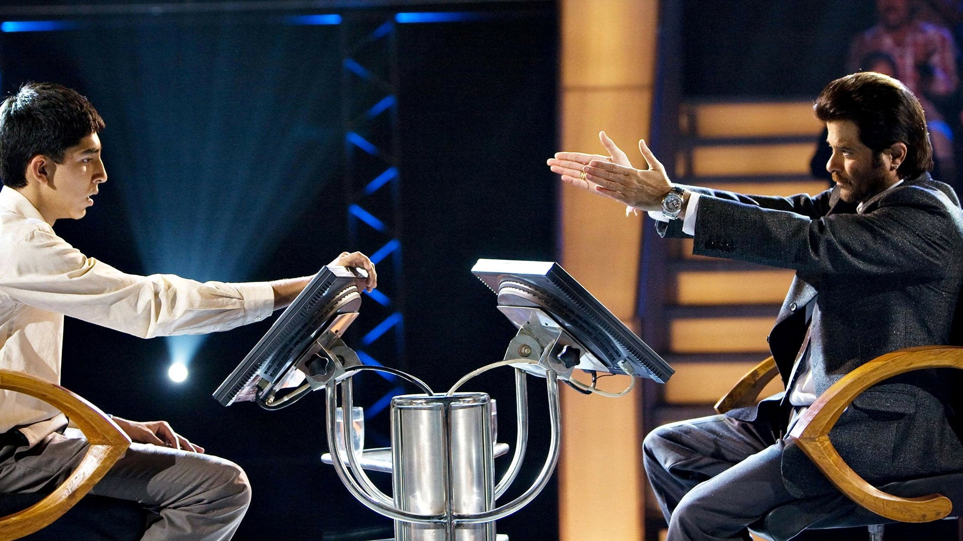 Slumdog Millionaire, still 3
