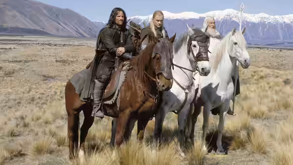 Aragorn (Viggo Mortensen), Legolas (Orlando Bloom) and Gandalf on horseback