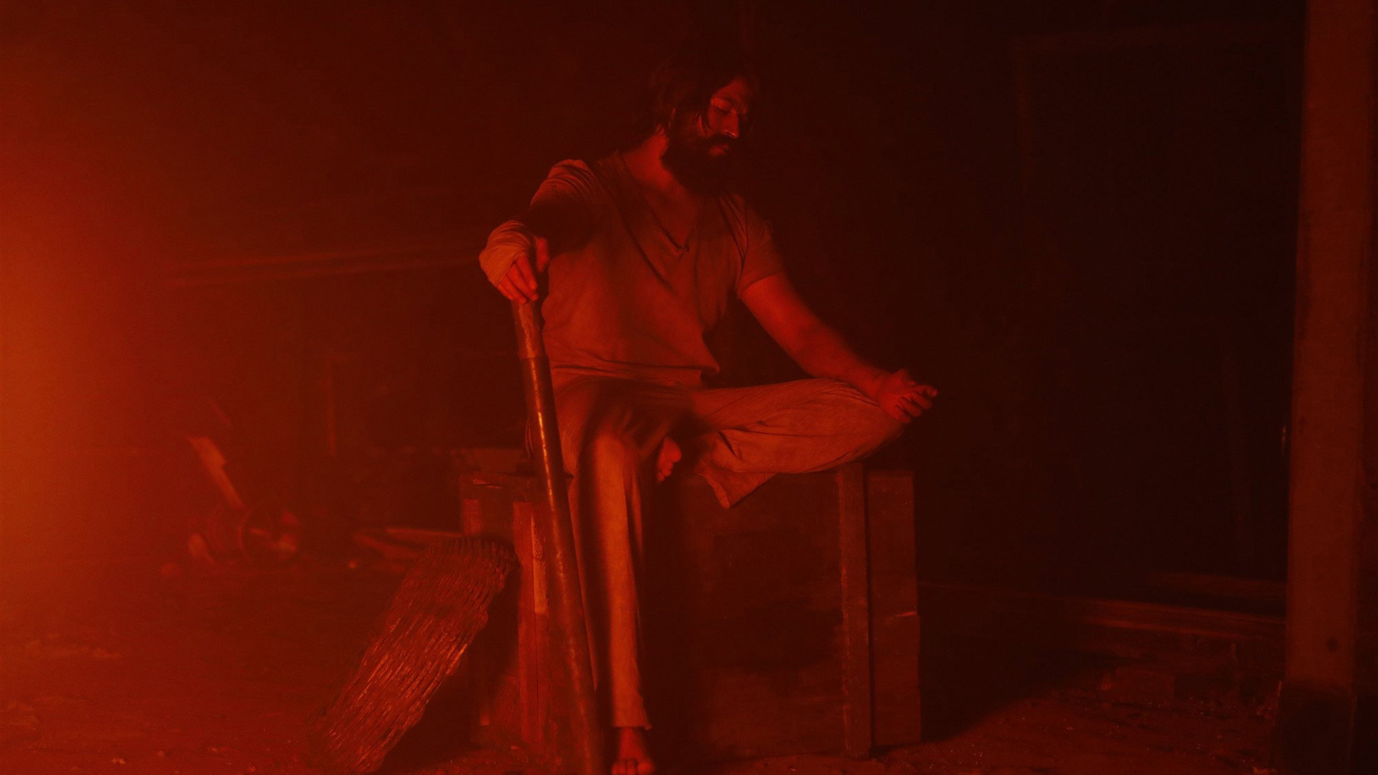 K.G.F: Chapter 2, still 6