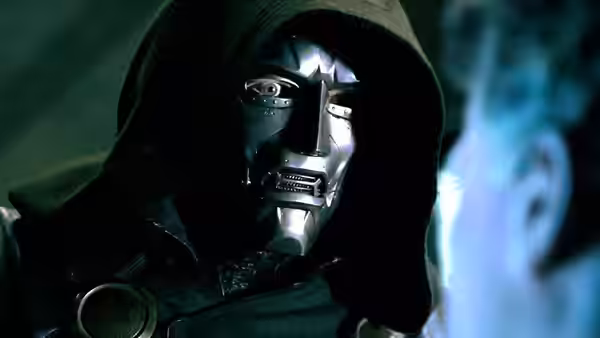 Doctor Doom (Julian McMahon) stares from beneath his hood and metal mask