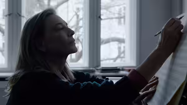 TÁR, still 3
