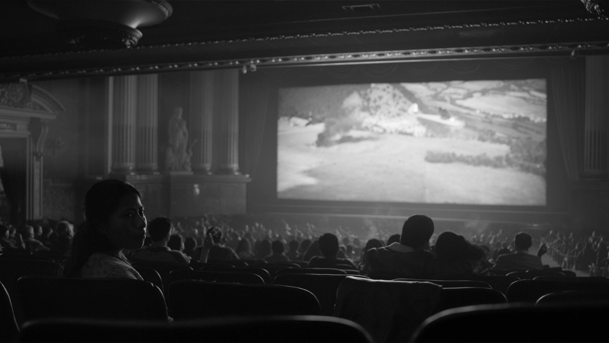 Roma, still 6