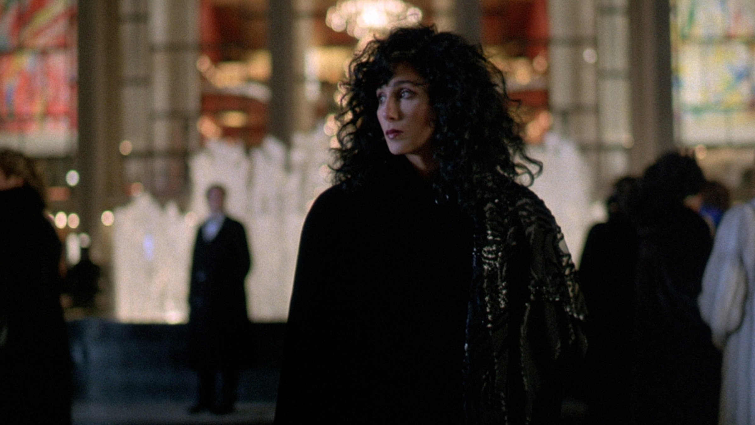 Moonstruck, still 2