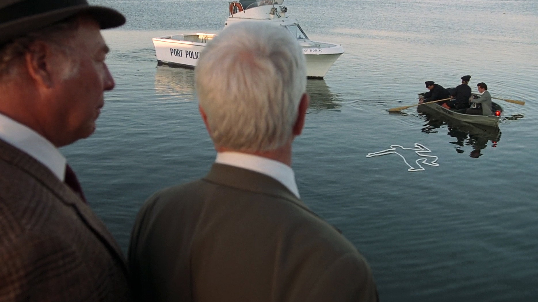 The Naked Gun: From the Files of Police Squad!, still 3