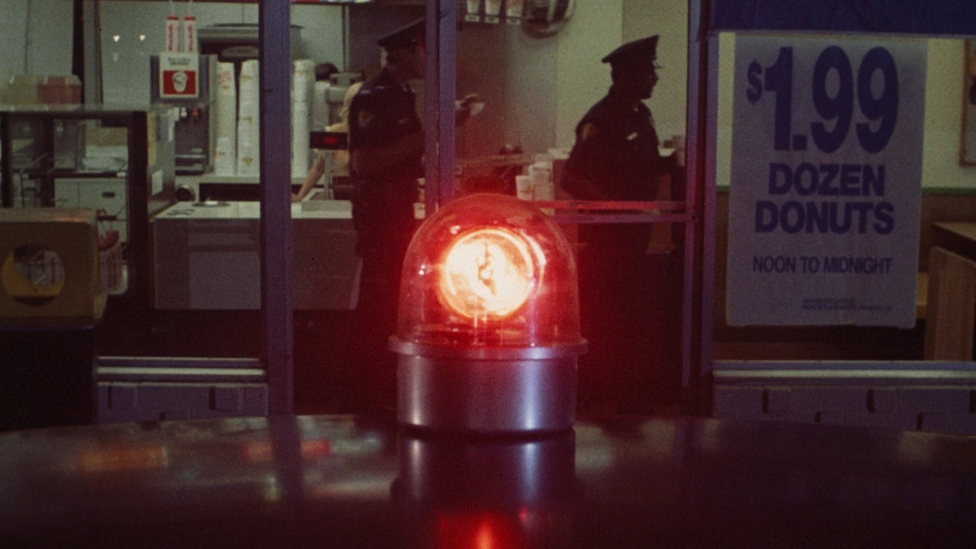 The Naked Gun: From the Files of Police Squad!, still 5