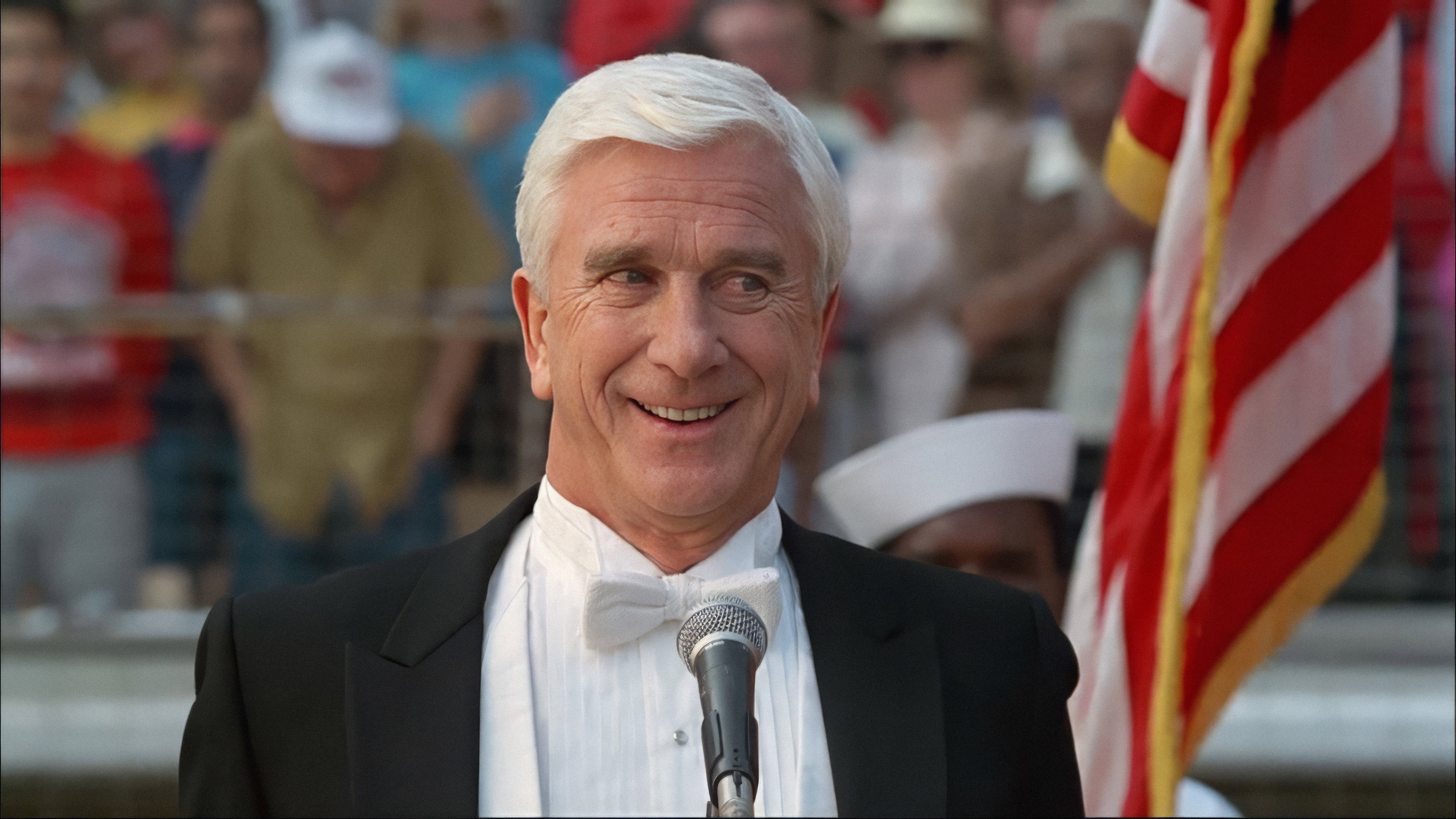 The Naked Gun: From the Files of Police Squad!, still 4