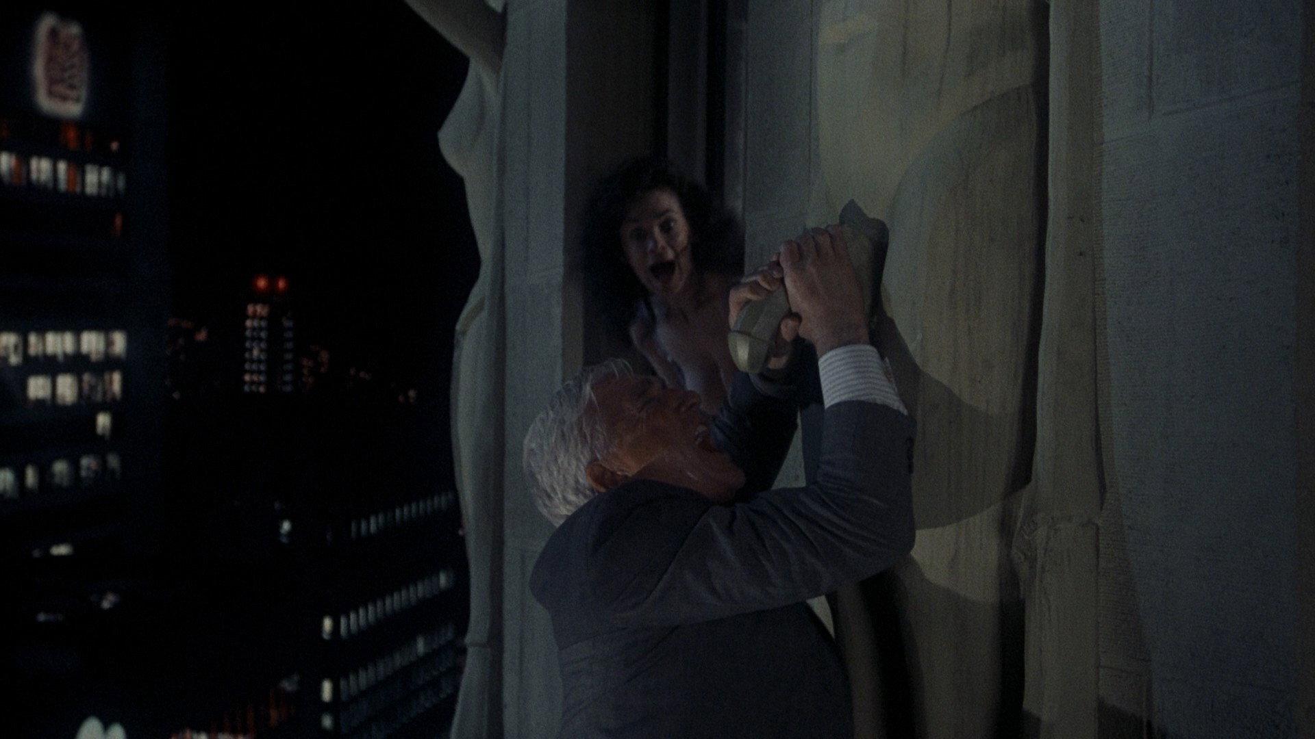 The Naked Gun: From the Files of Police Squad!, still 6