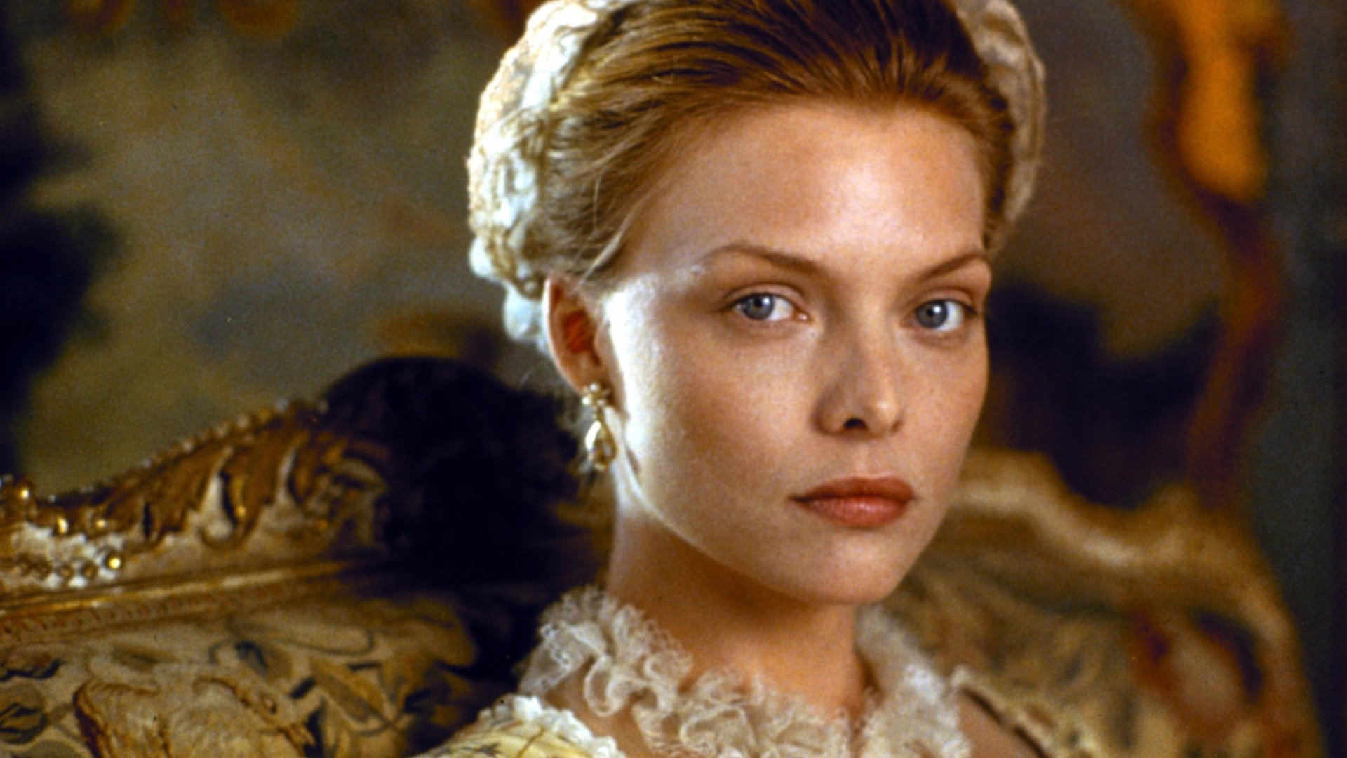 Dangerous Liaisons, still 6