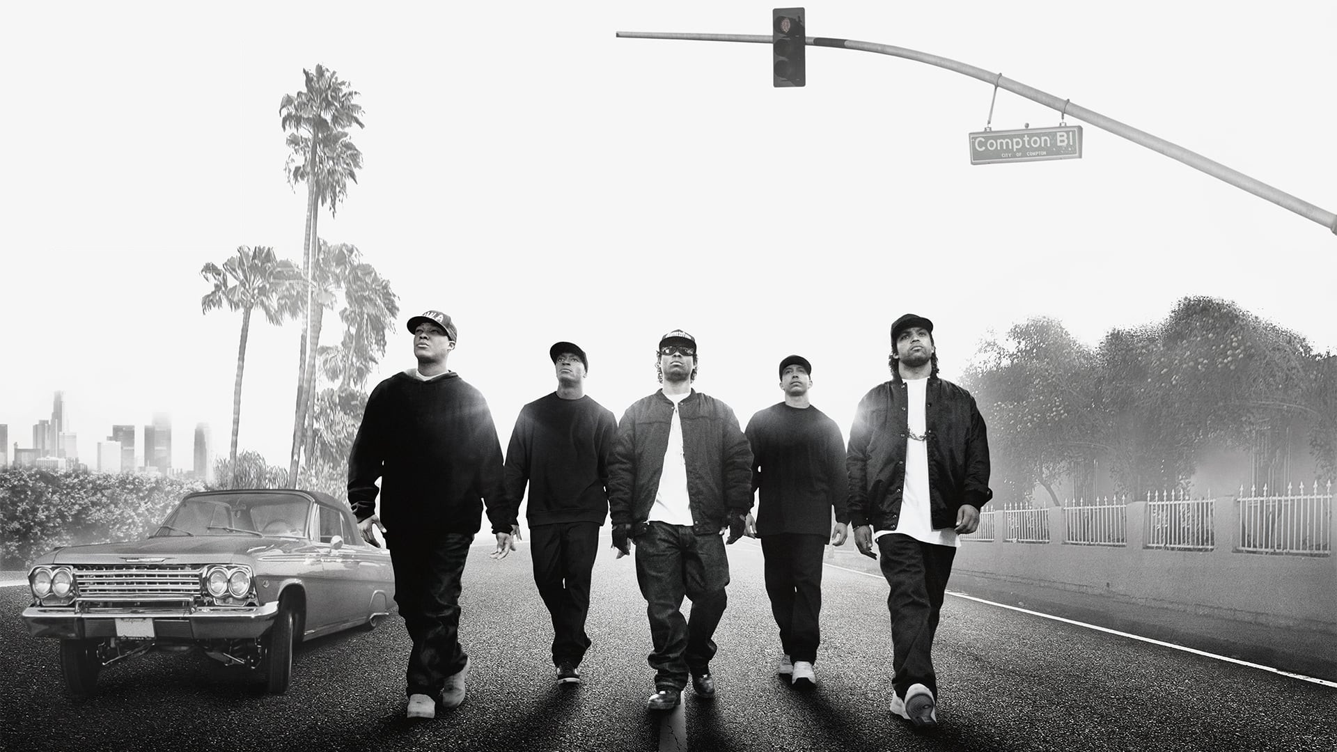 Straight Outta Compton, still 4
