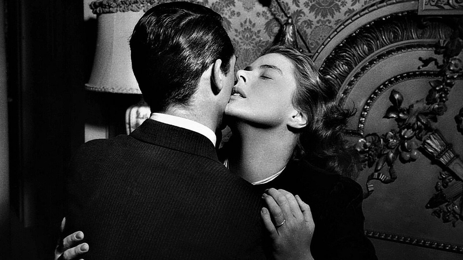 Notorious, still 6