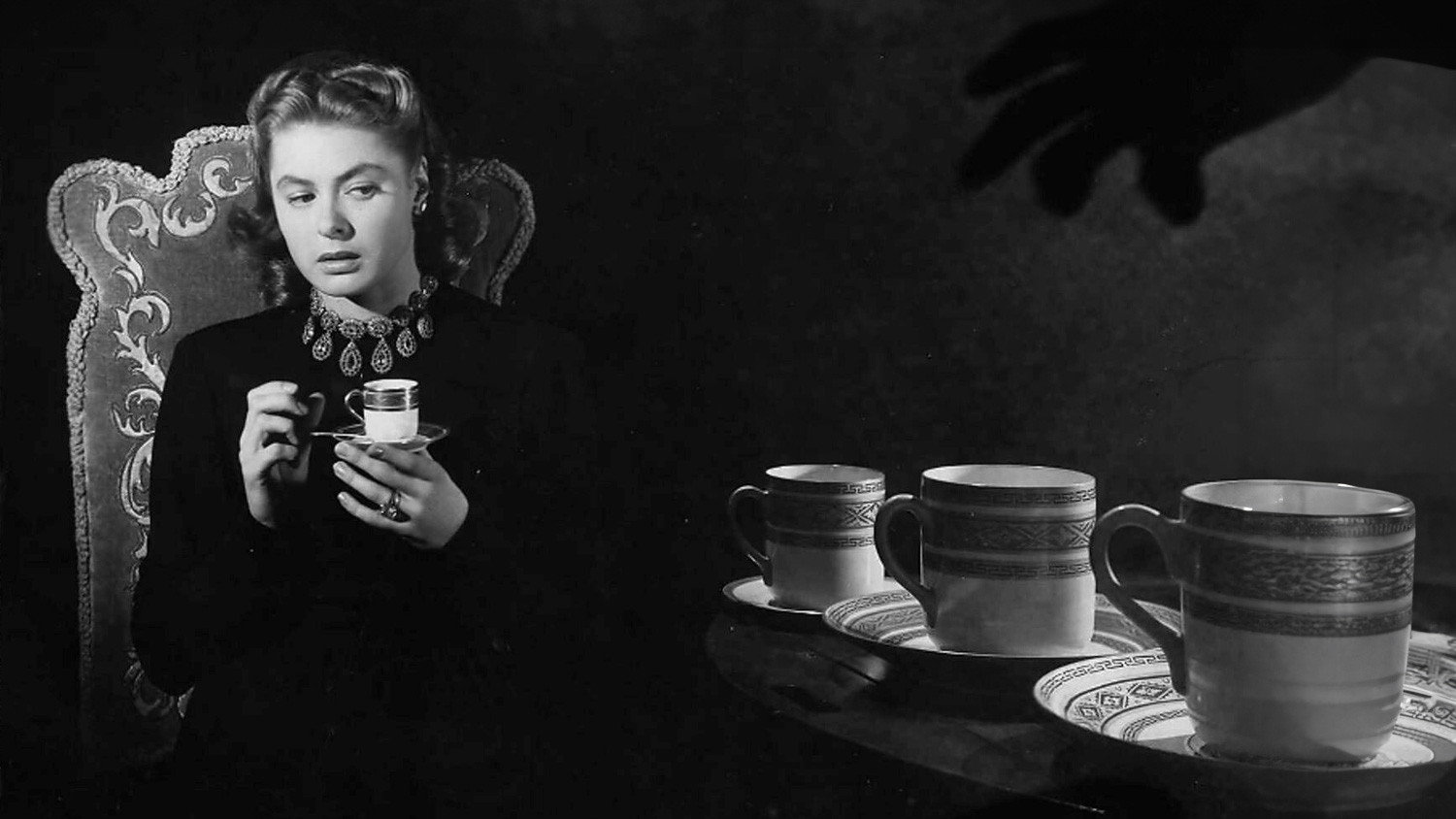 Notorious, still 4