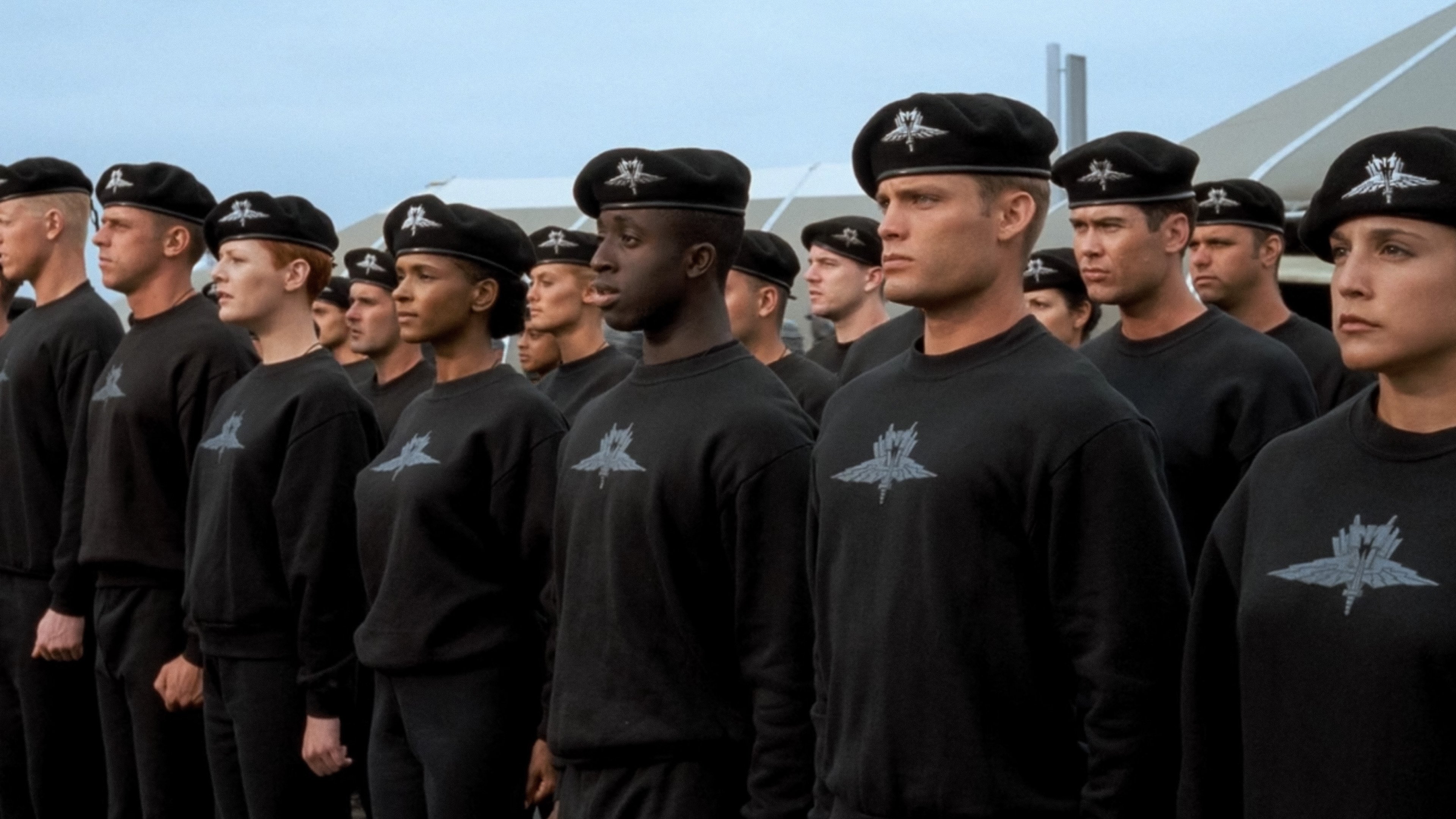 Starship Troopers, still 5