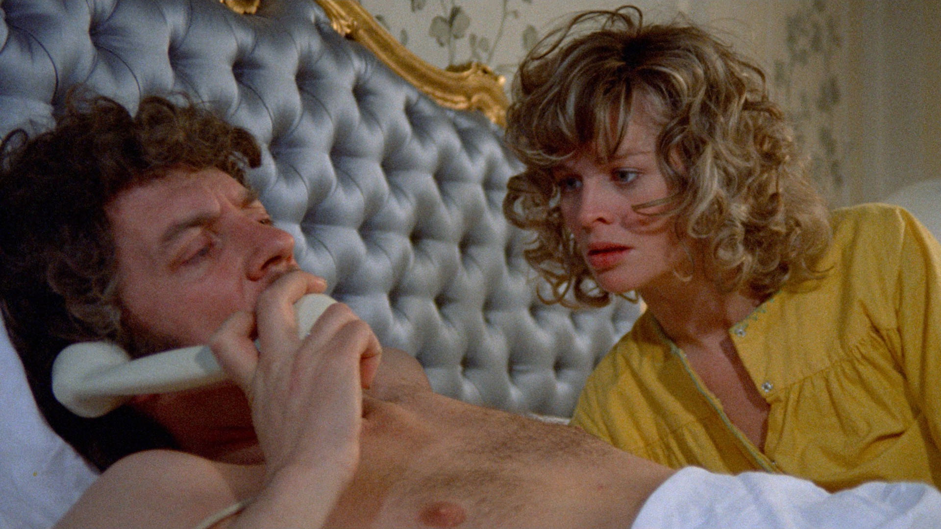 Don't Look Now, still 2