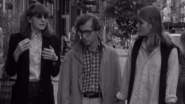 Mary Wilkie (Diane Keaton) Isaac Davis (Woody Allen) and Tracy (Mariel Hemingway) on a street