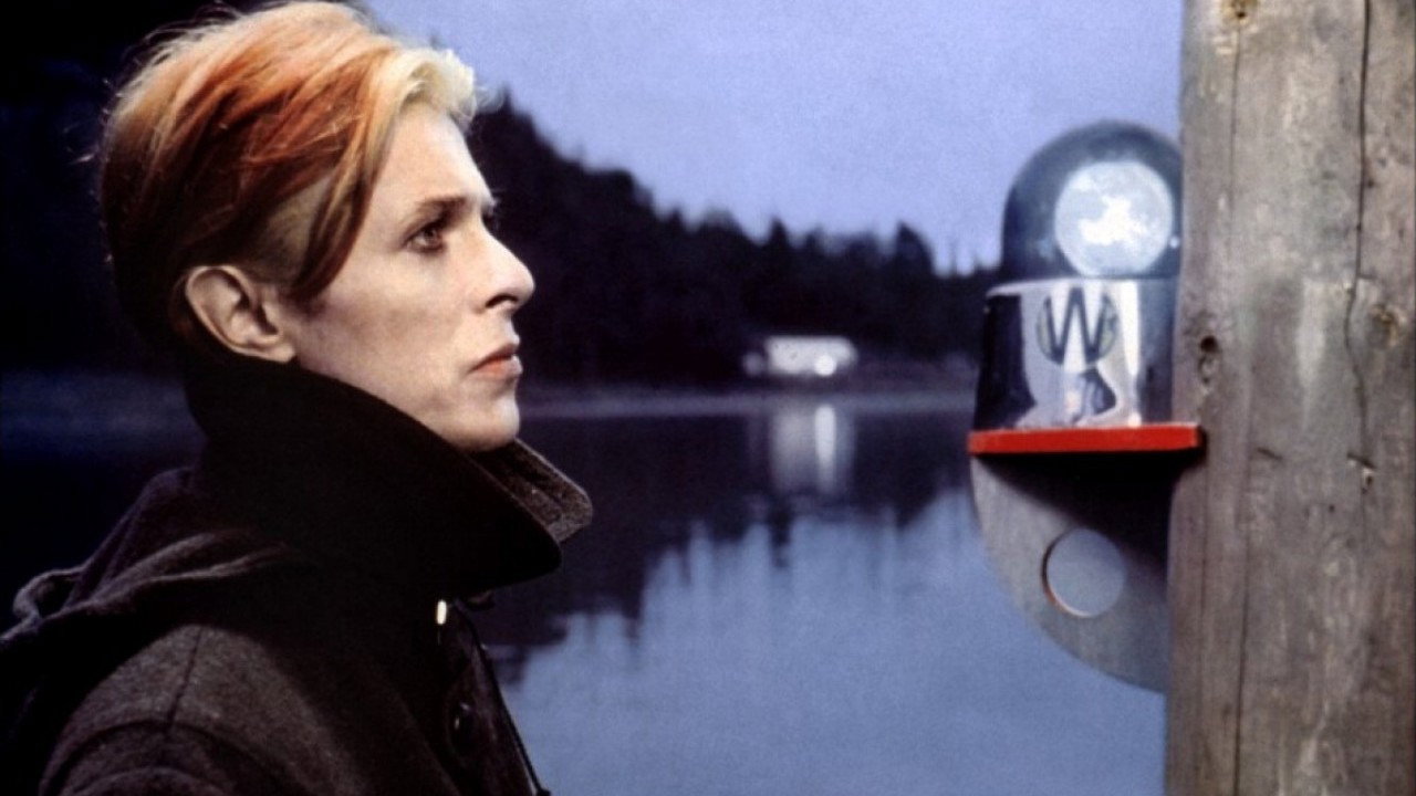 The Man Who Fell to Earth, still 6