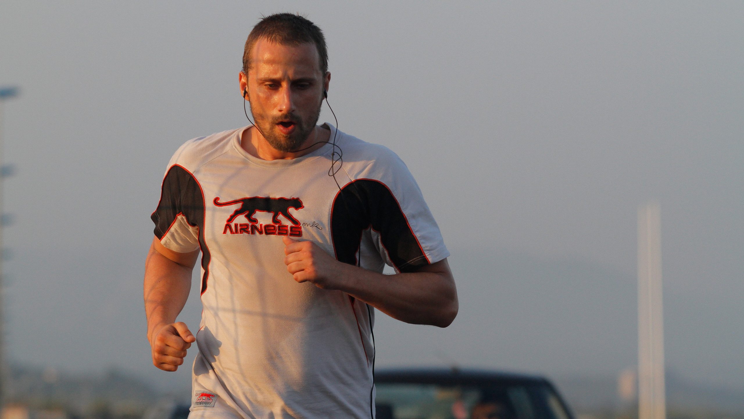 Rust and Bone, still 4