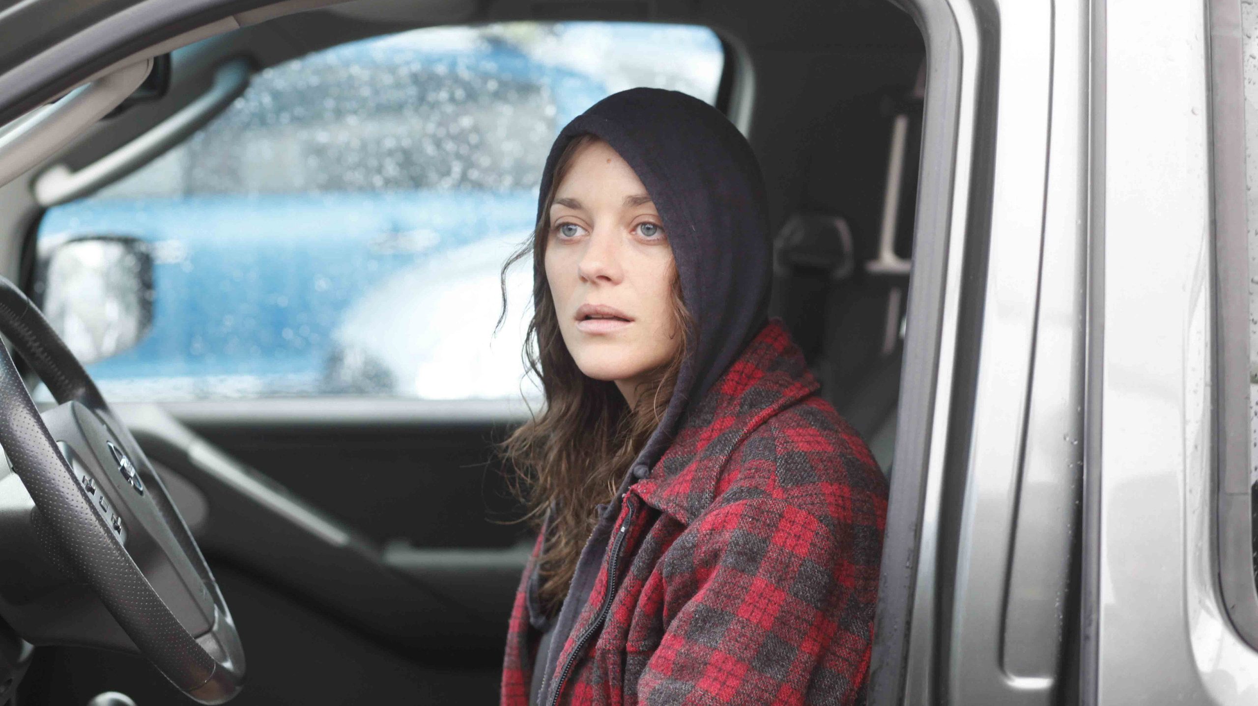 Rust and Bone, still 5