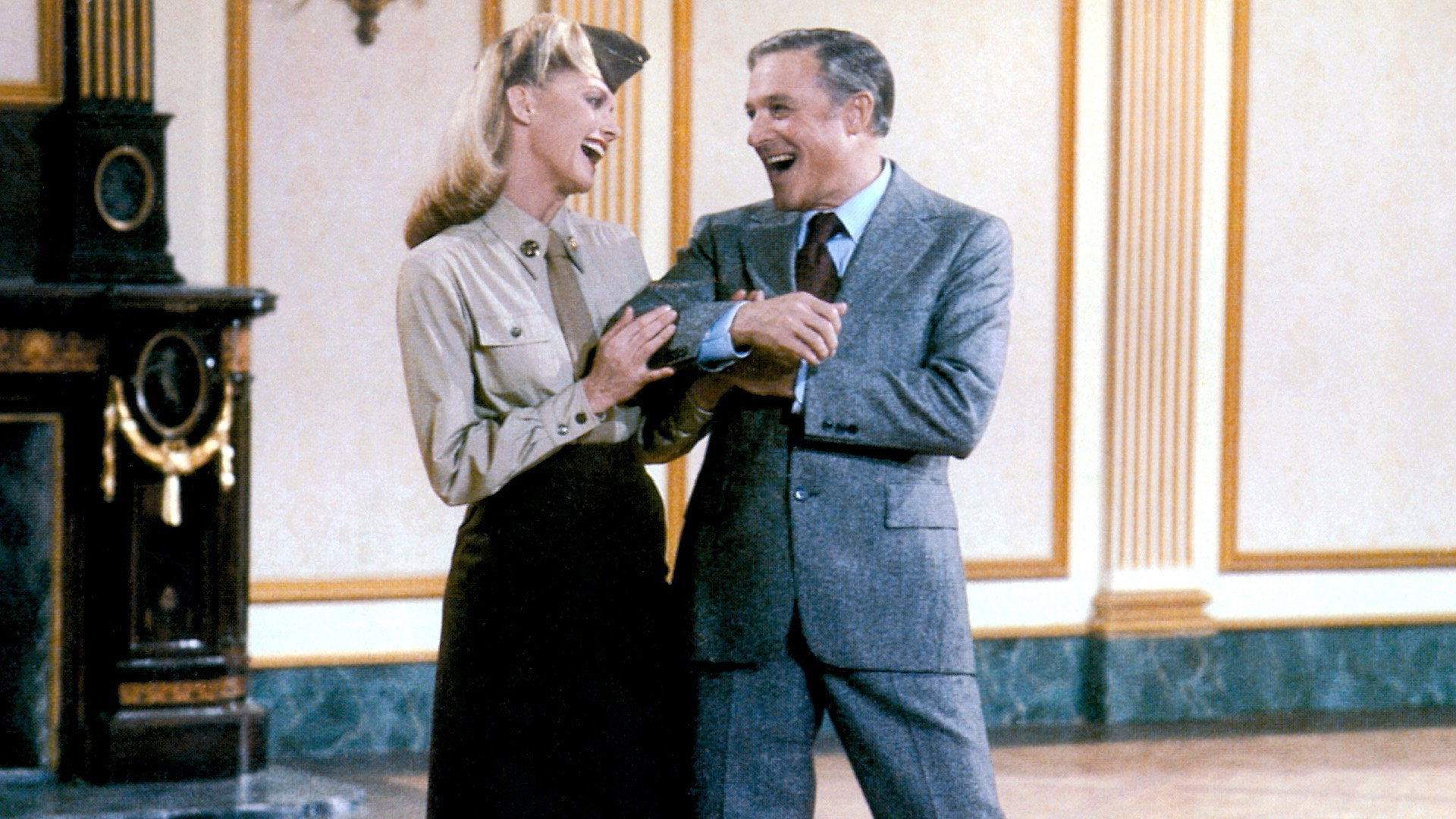 Xanadu, still 5
