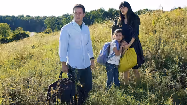 Mark Wahlberg as Elliot Moore in The Happening (2008)