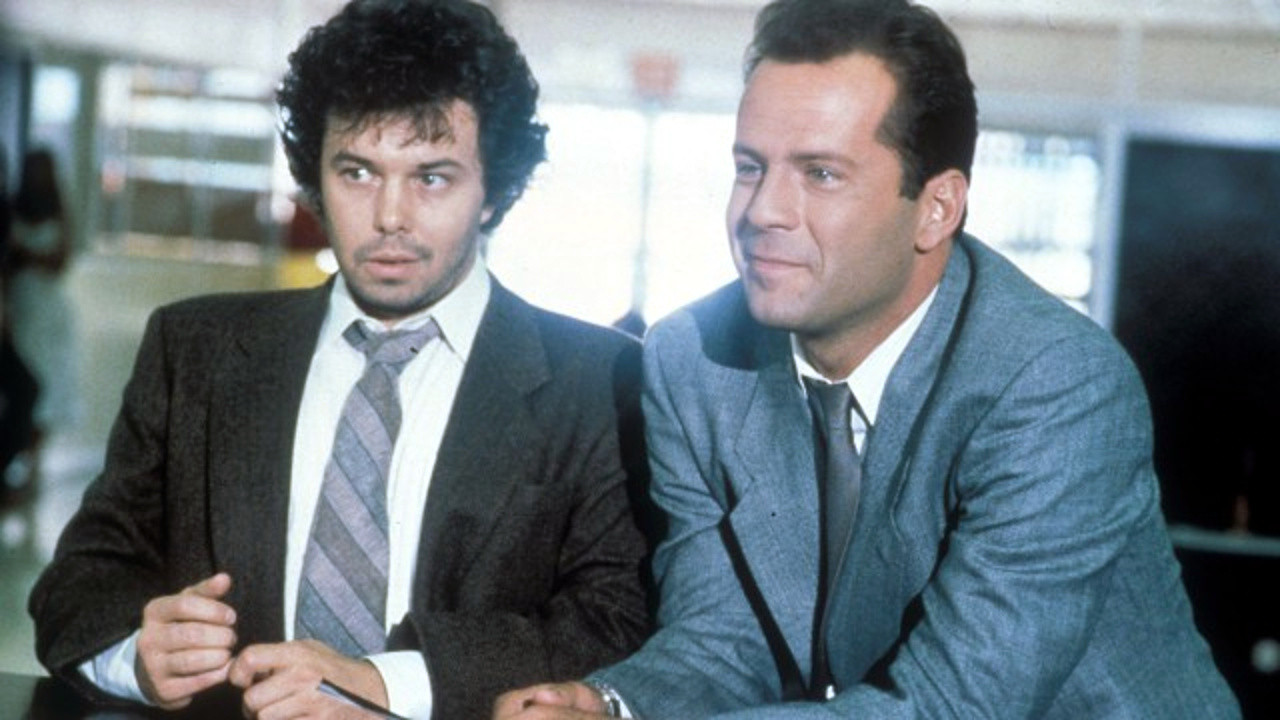 Moonlighting, still 2