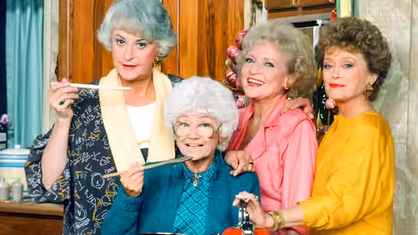 Sophia (Estelle Getty), Dorothy (Bea Arthur), Rose (Betty White) and Blanche (Rue McClanahan) posing with chopsticks