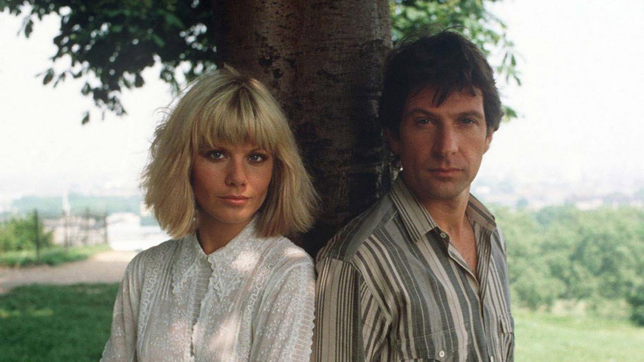 Dempsey and Makepeace, still 5