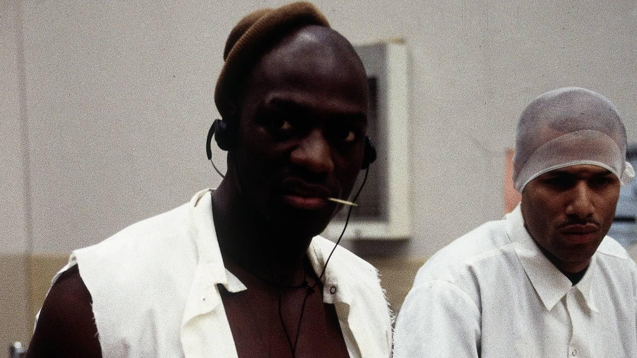 Oz, still 3