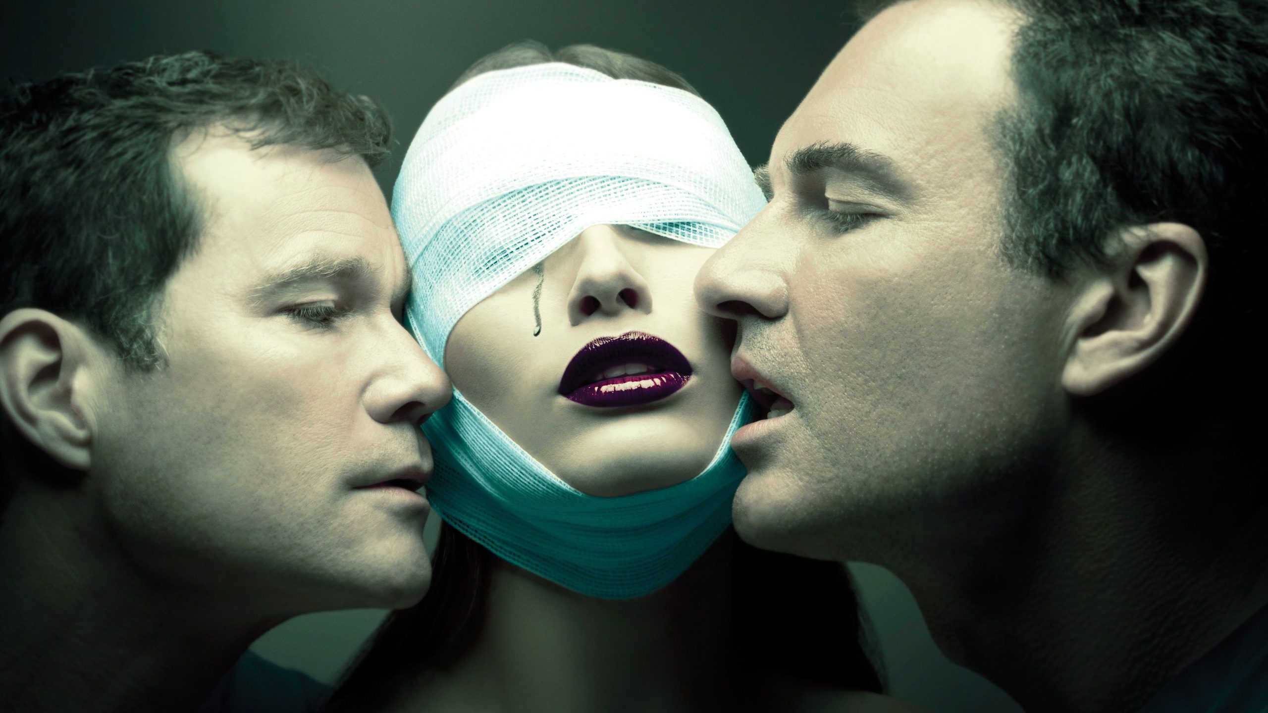 Nip/Tuck, still 3