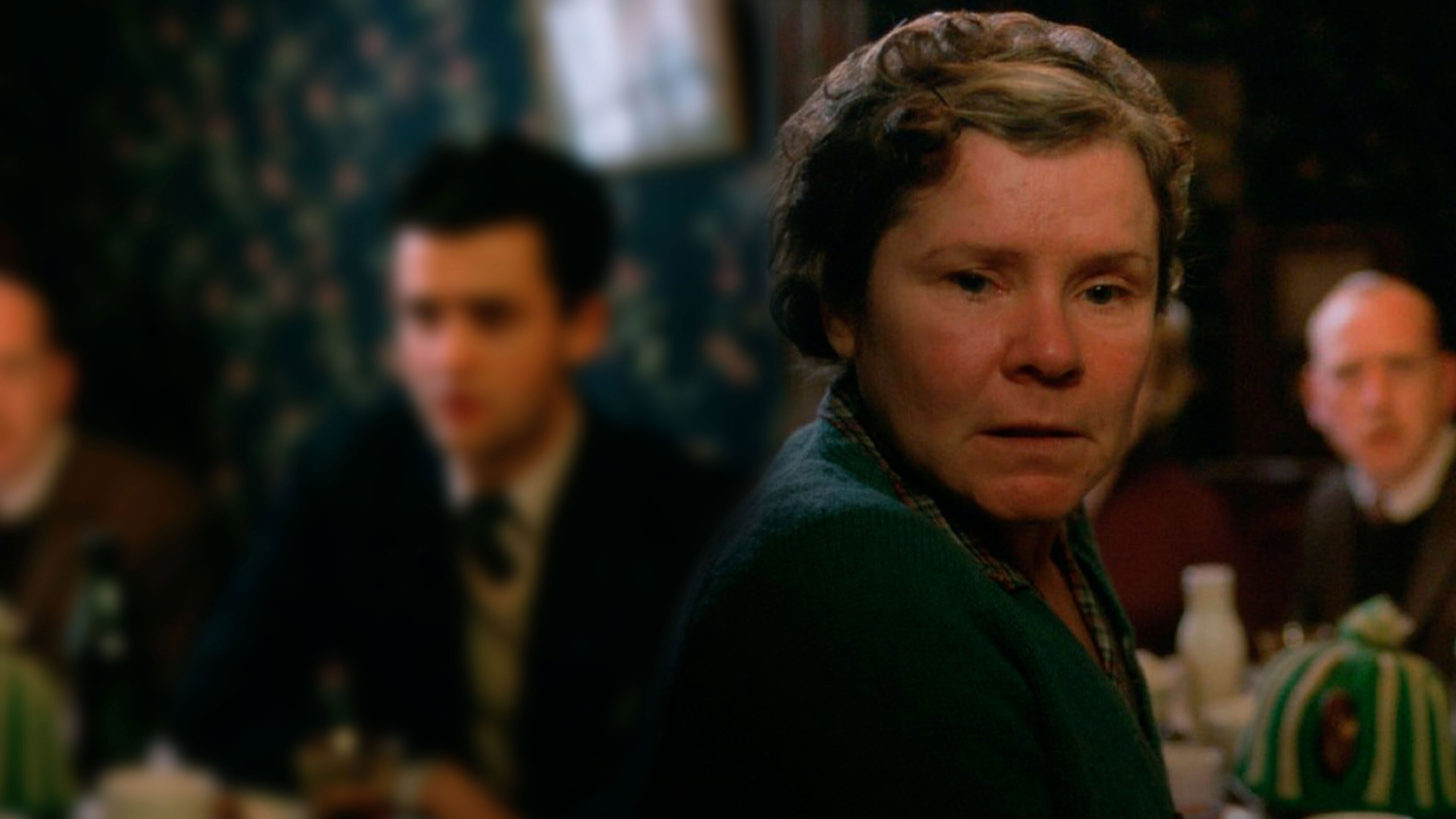 Vera Drake, still 4