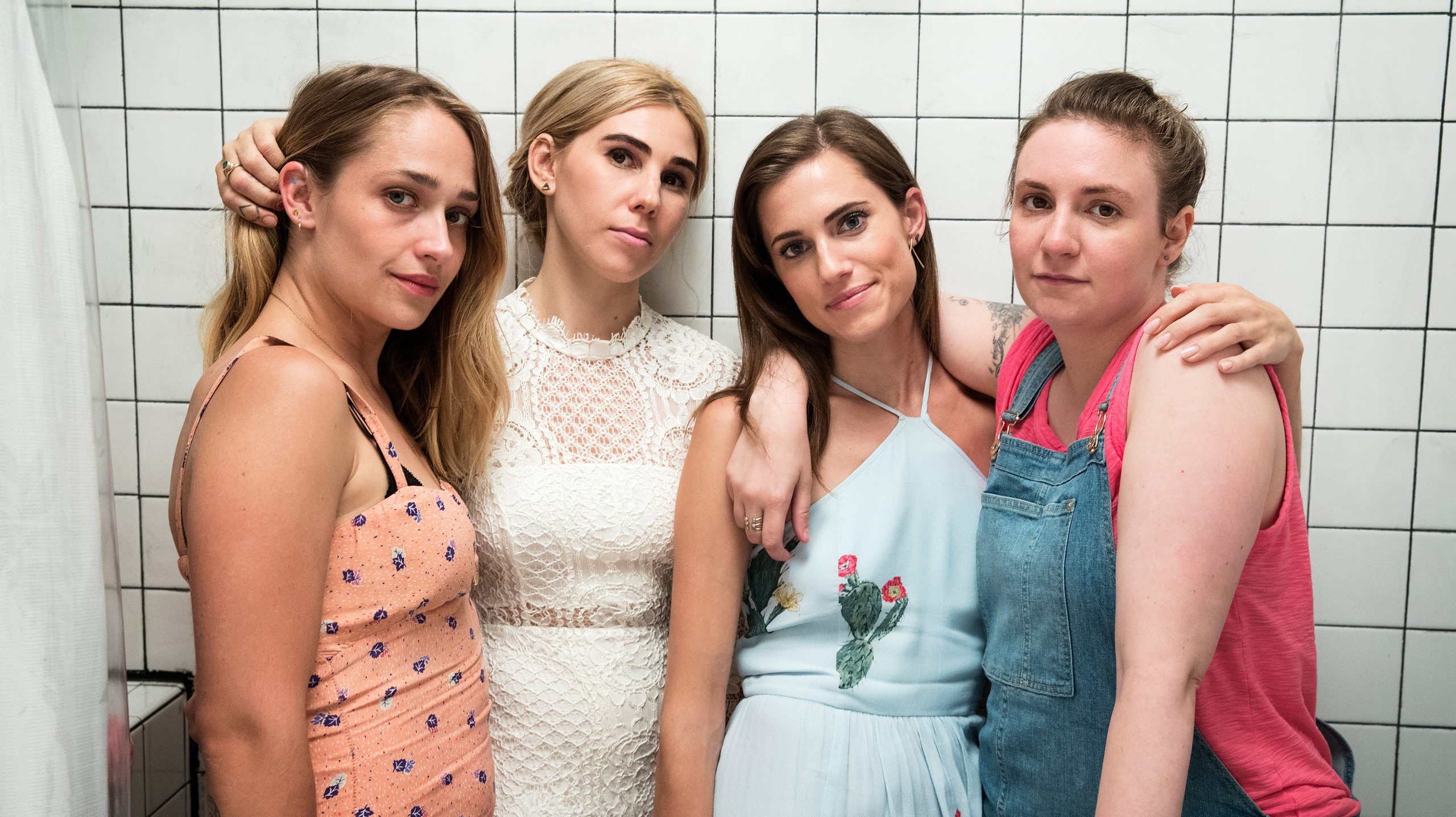 Girls, still 3