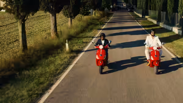 A scene from Master of None (2)