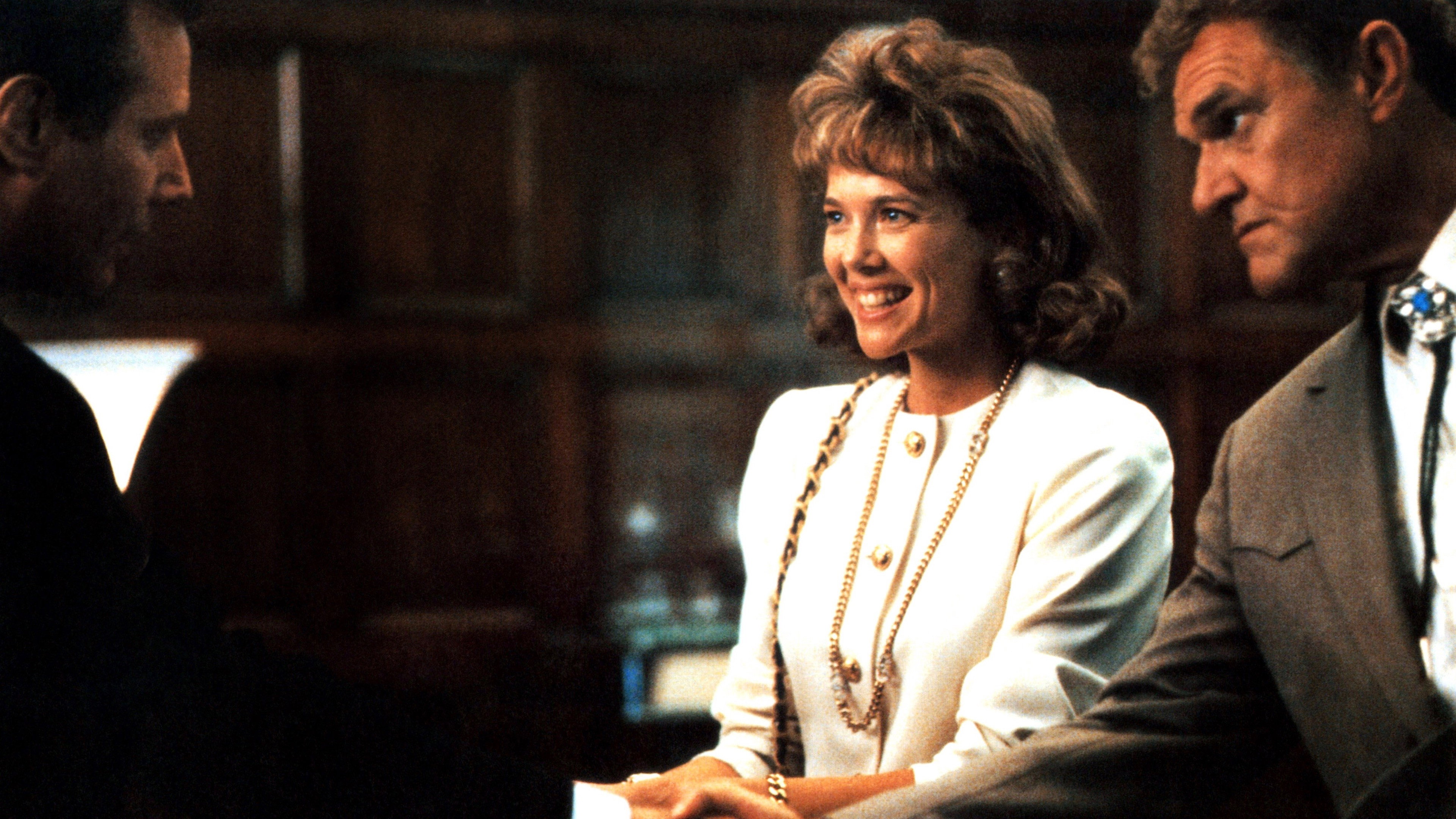 The Grifters, still 5